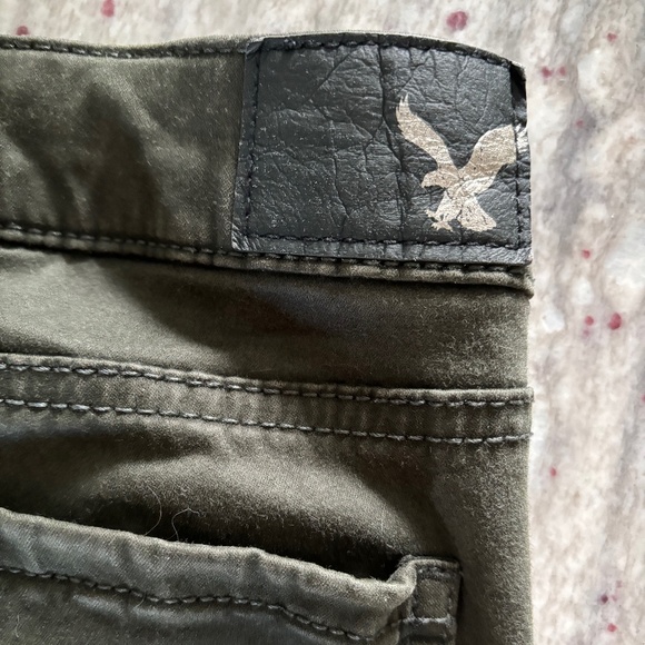 Women's American Eagle Super Stretch Jegging Green Jeans Size 8 - Picture 5 of 7